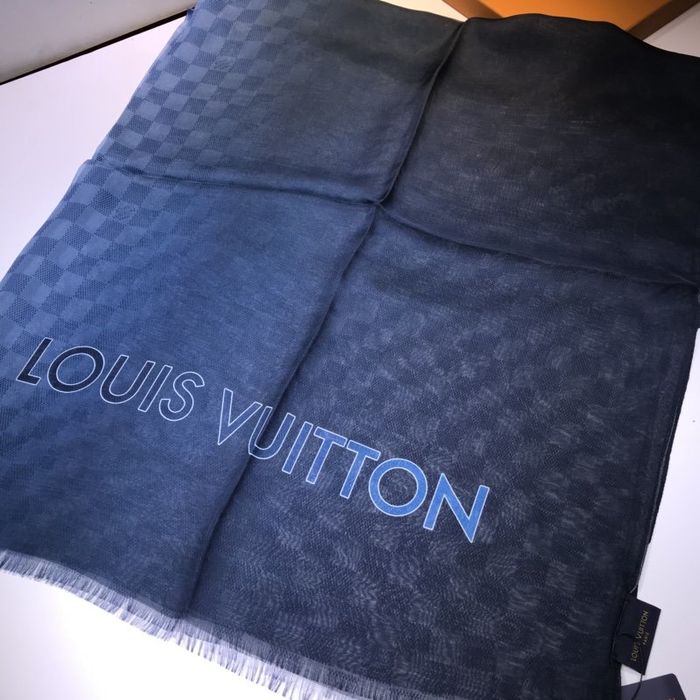 Louis Vuitton Scarf LVS00164